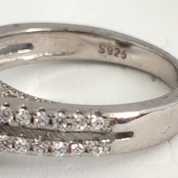 NWOT 2 CTTW. Ring - Picture 6 of 10